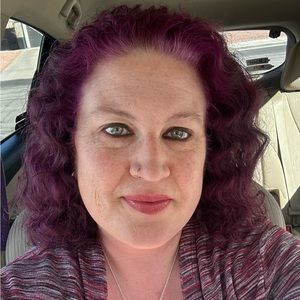 Meet your Posher, Roxy